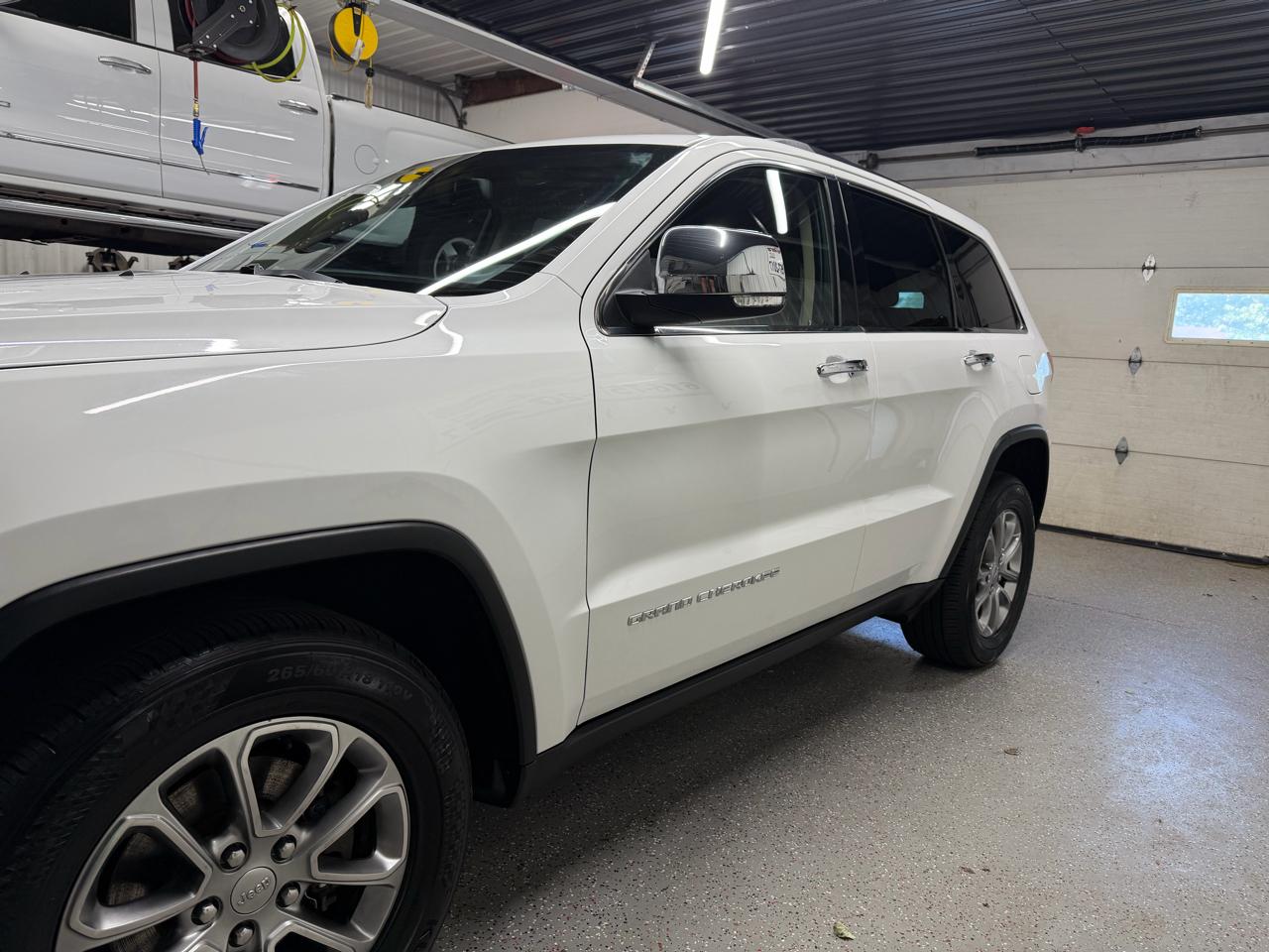Jeep Grand Cherokee Limited 4WD 2015