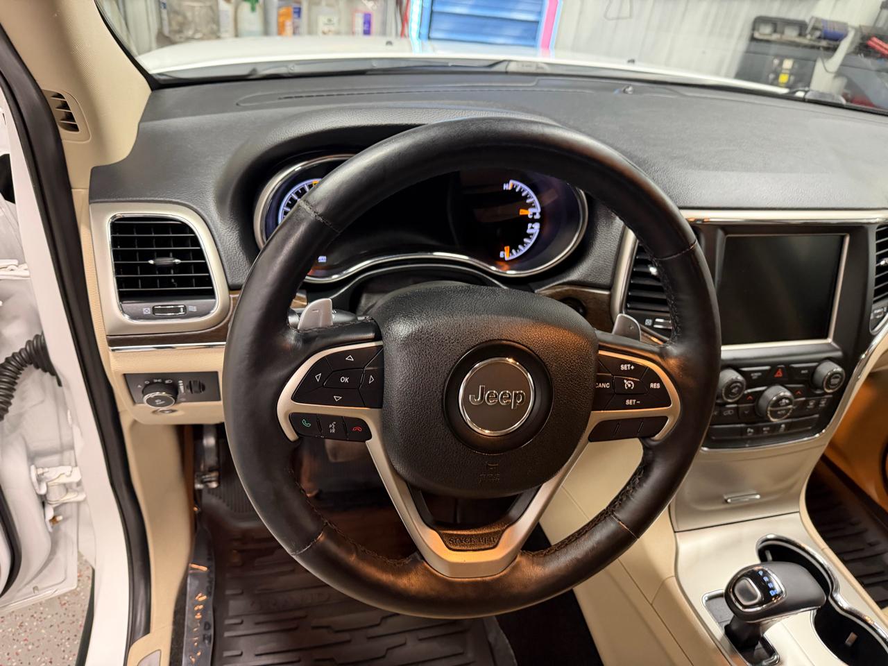 Jeep Grand Cherokee Limited 4WD 2015