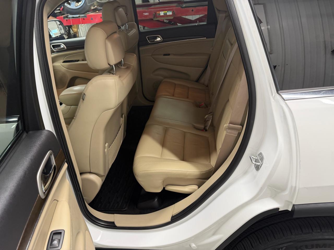 Jeep Grand Cherokee Limited 4WD 2015
