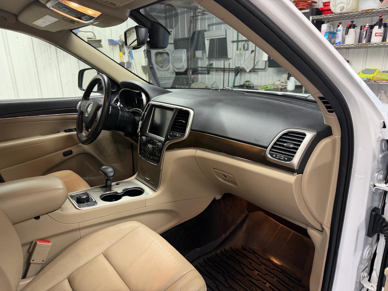 Jeep Grand Cherokee Limited 4WD 2015