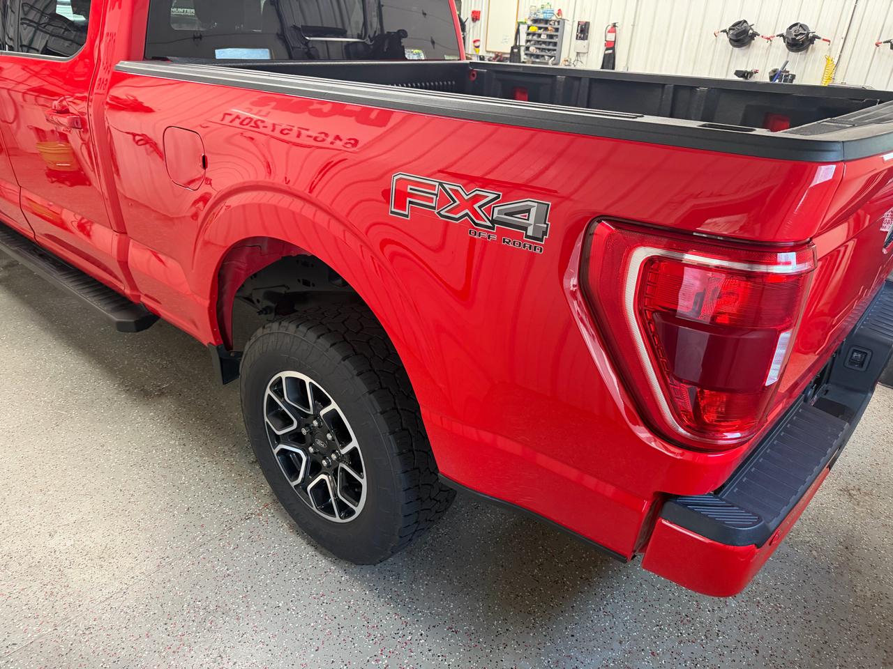 Ford F-150 4WD SuperCrew 157" XLT 2022