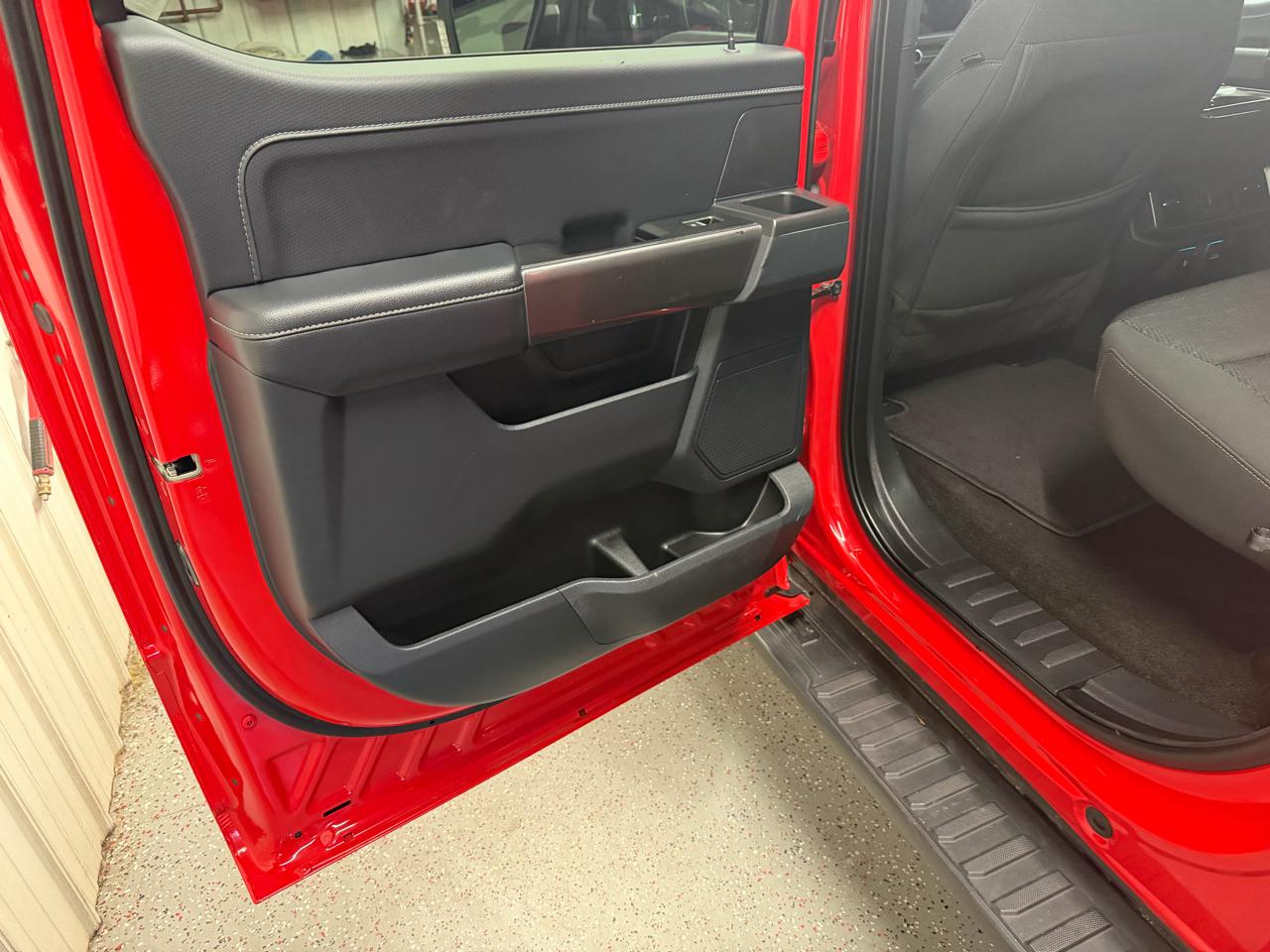 Ford F-150 4WD SuperCrew 157" XLT 2022