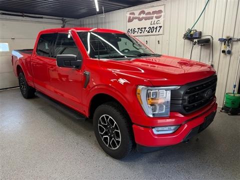 2022 Ford F-150 4WD SuperCrew 157" XLT