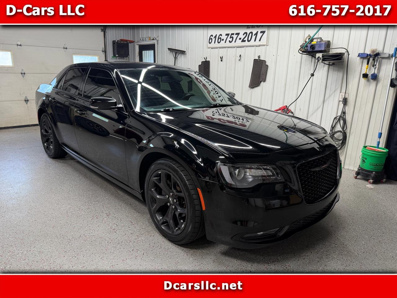 2021 Chrysler 300 S's photo