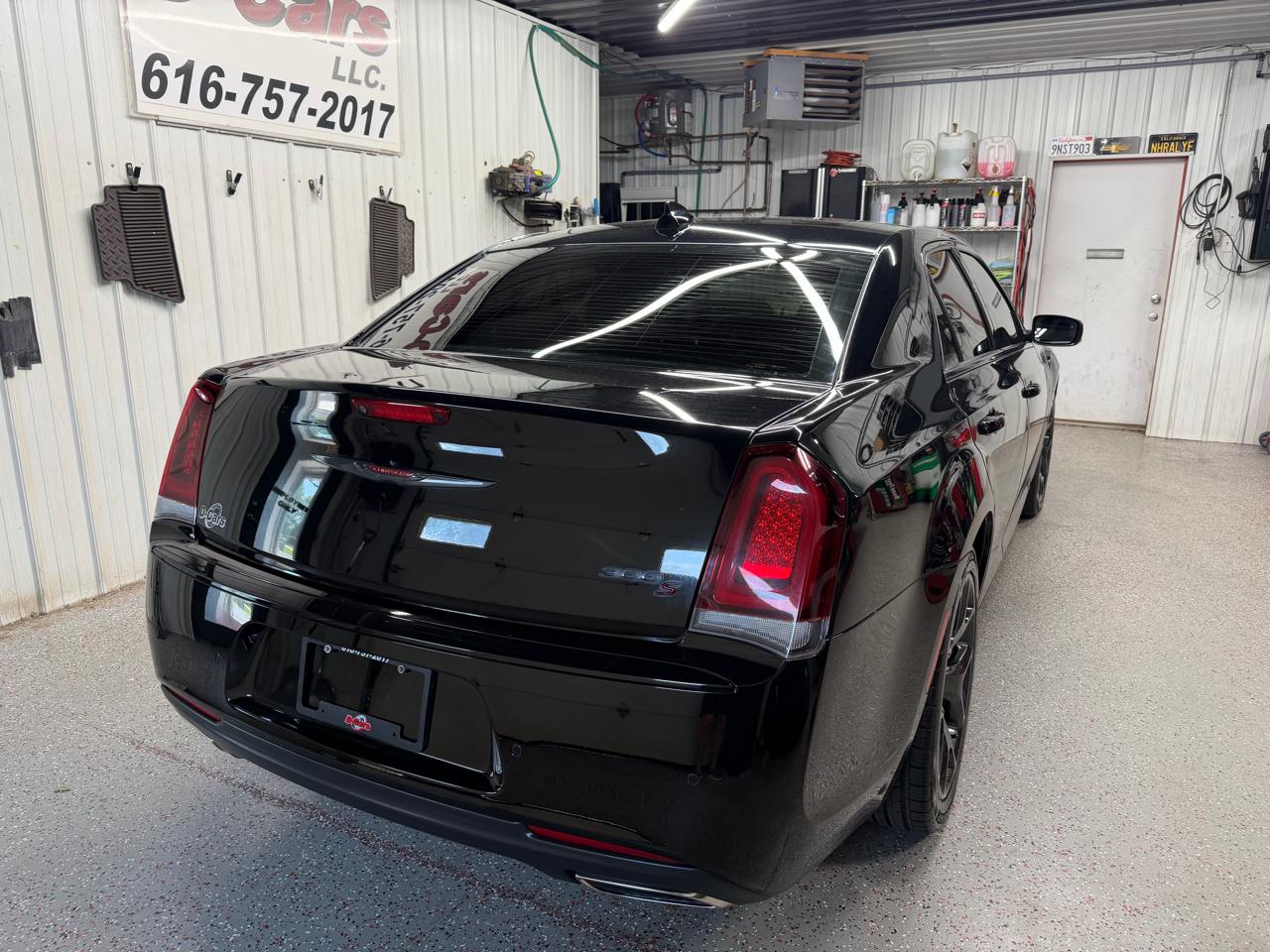 Chrysler 300 S V6 RWD 2021