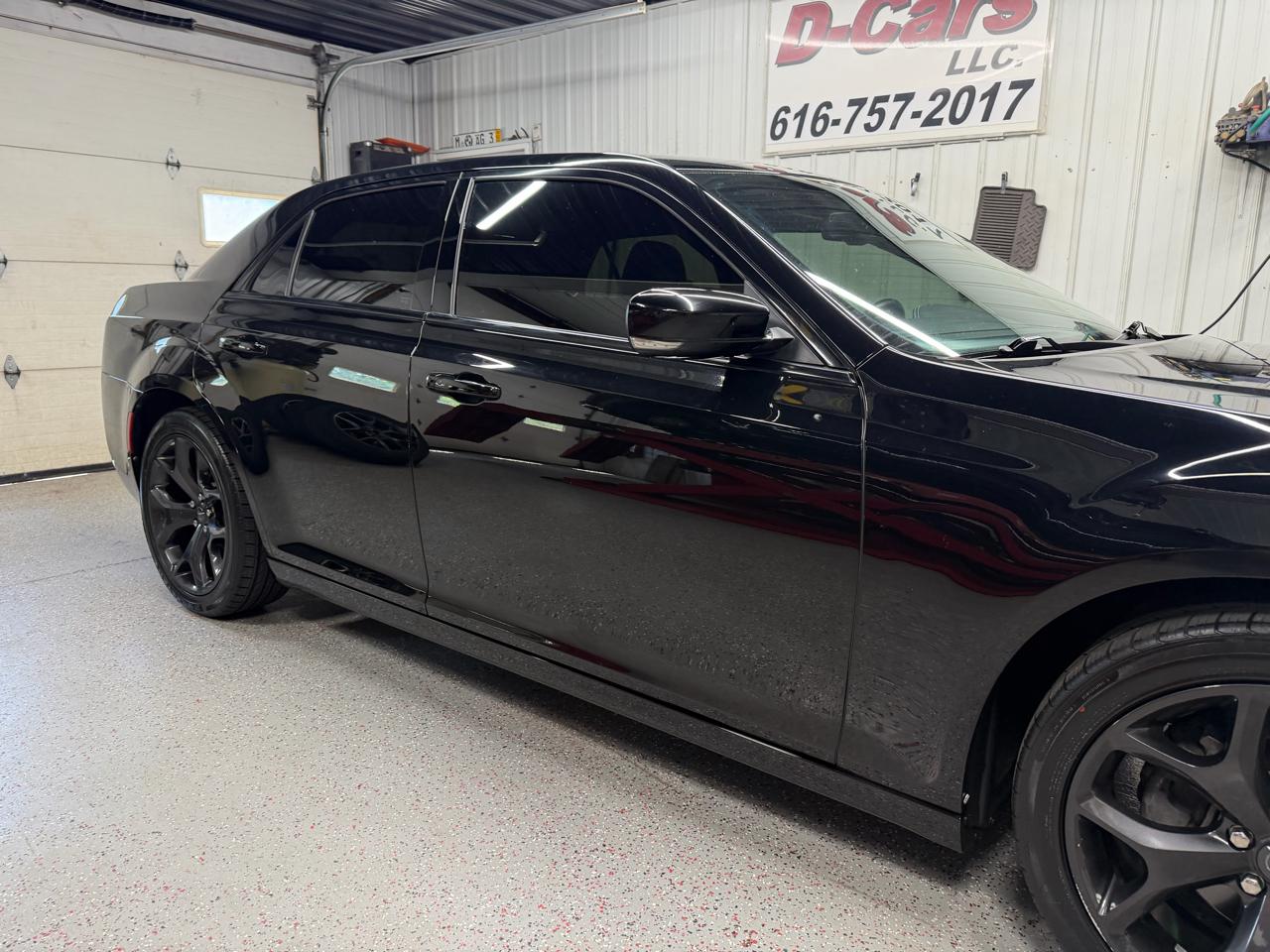 Chrysler 300 S V6 RWD 2021
