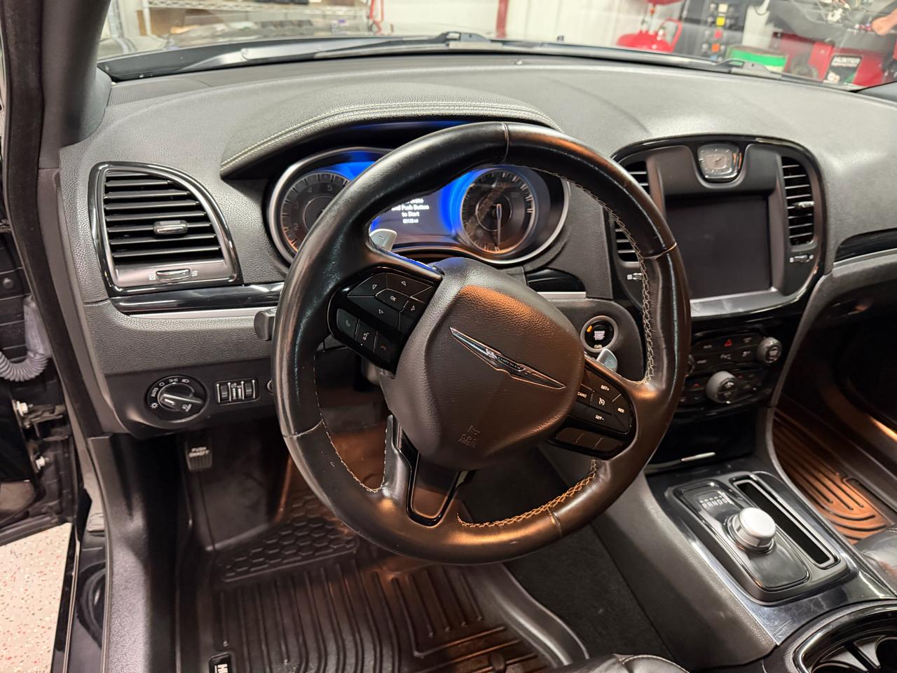Chrysler 300 S V6 RWD 2021