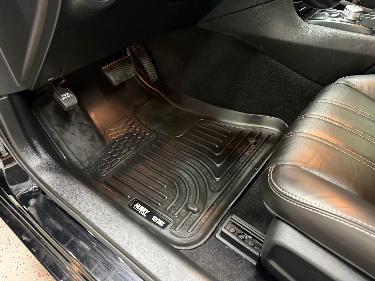 Chrysler 300 S V6 RWD 2021