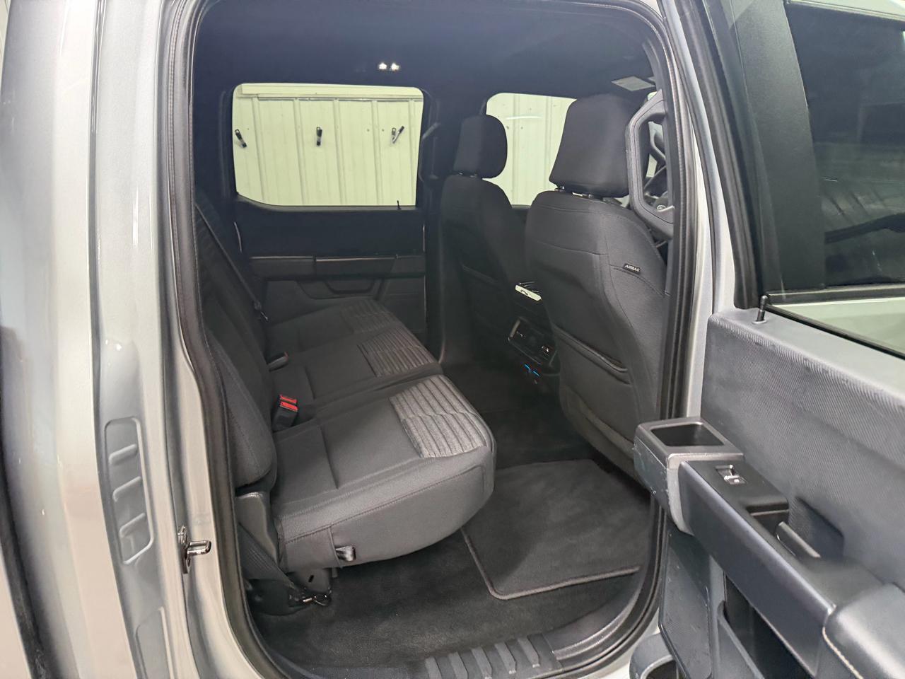 Ford F-150 4WD SuperCrew 145" STX 2022