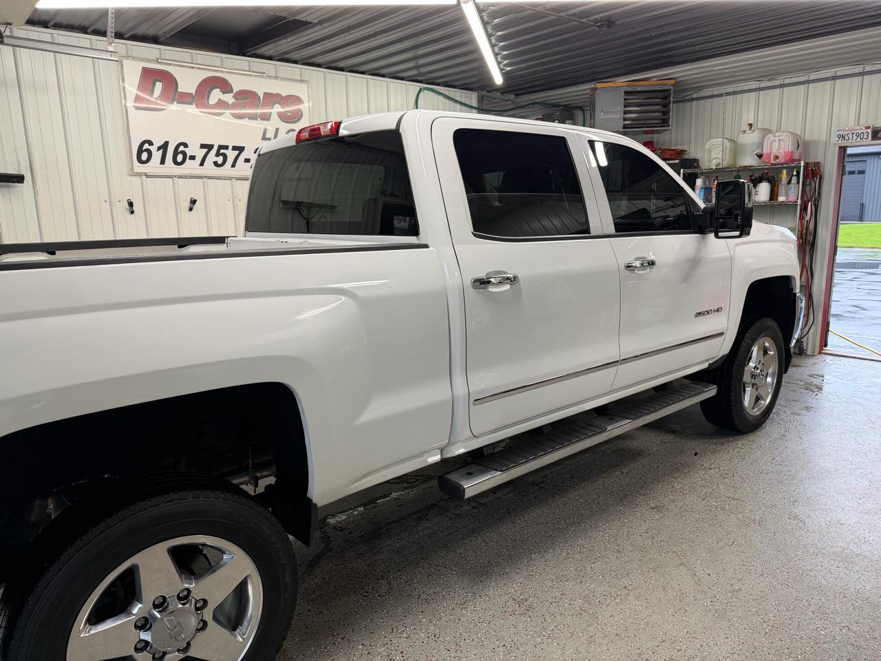 Chevrolet Silverado 2500HD 4WD Crew Cab 167.7" LTZ 2015