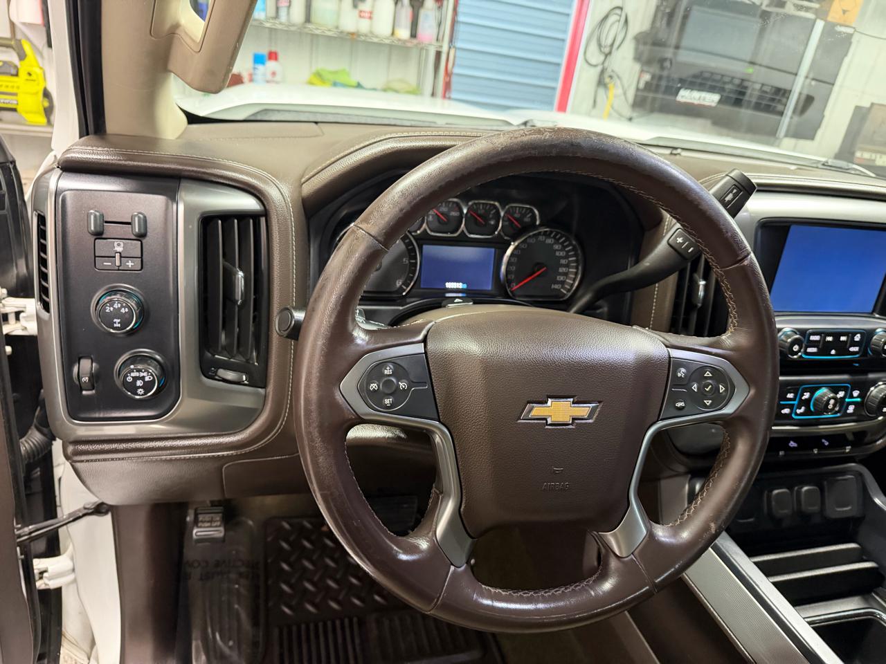 Chevrolet Silverado 2500HD 4WD Crew Cab 167.7" LTZ 2015