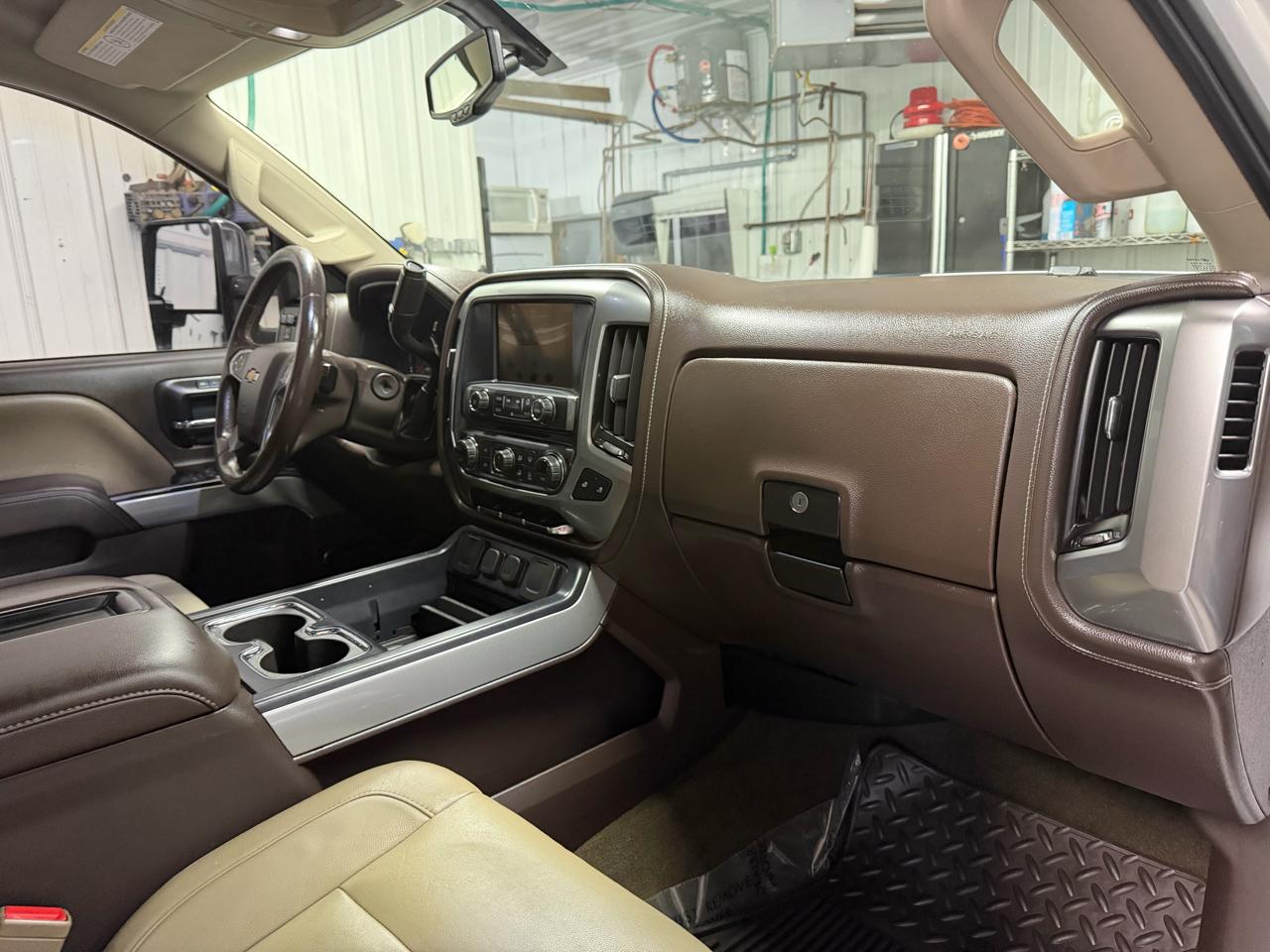 Chevrolet Silverado 2500HD 4WD Crew Cab 167.7" LTZ 2015