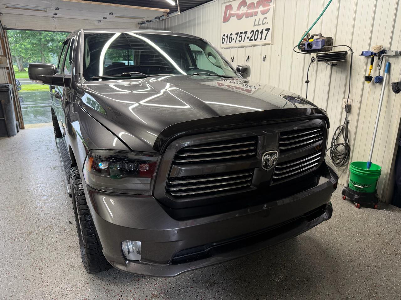 RAM 1500 4WD Crew Cab 149" Sport 2014