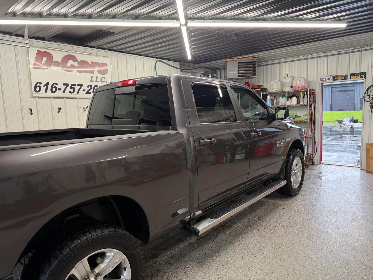 RAM 1500 4WD Crew Cab 149" Sport 2014