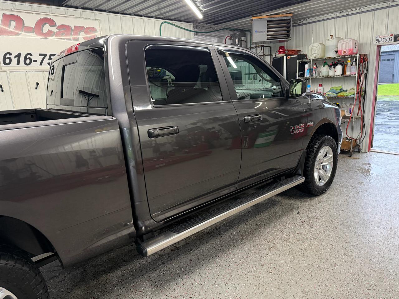 RAM 1500 4WD Crew Cab 149" Sport 2014