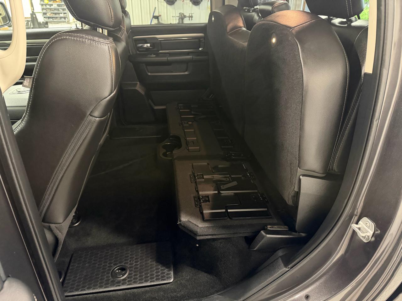 RAM 1500 4WD Crew Cab 149" Sport 2014