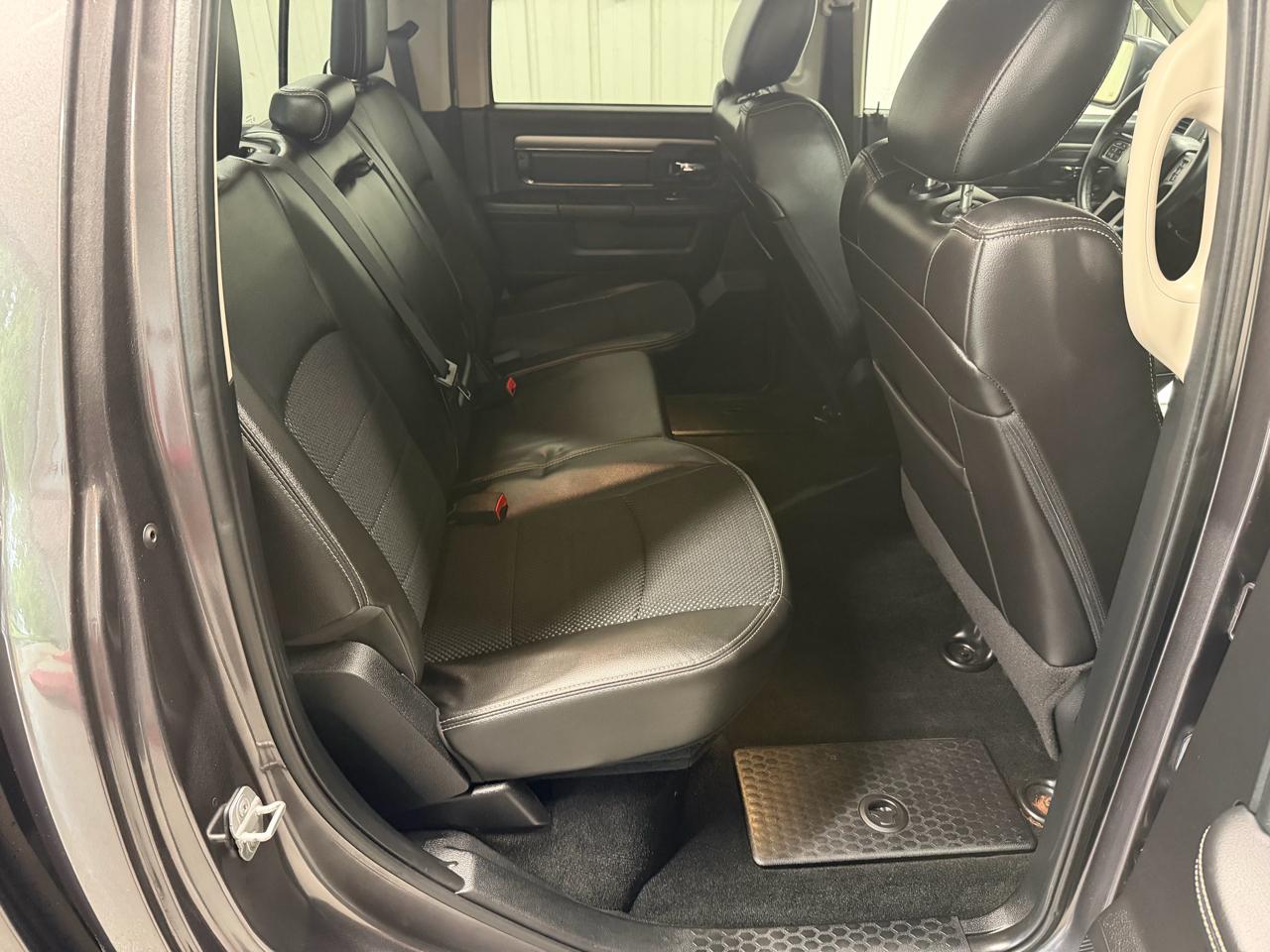 RAM 1500 4WD Crew Cab 149" Sport 2014