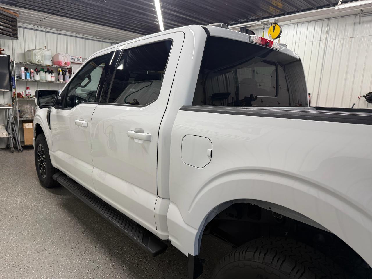 Ford F-150 4WD SuperCrew 145" XLT 2021