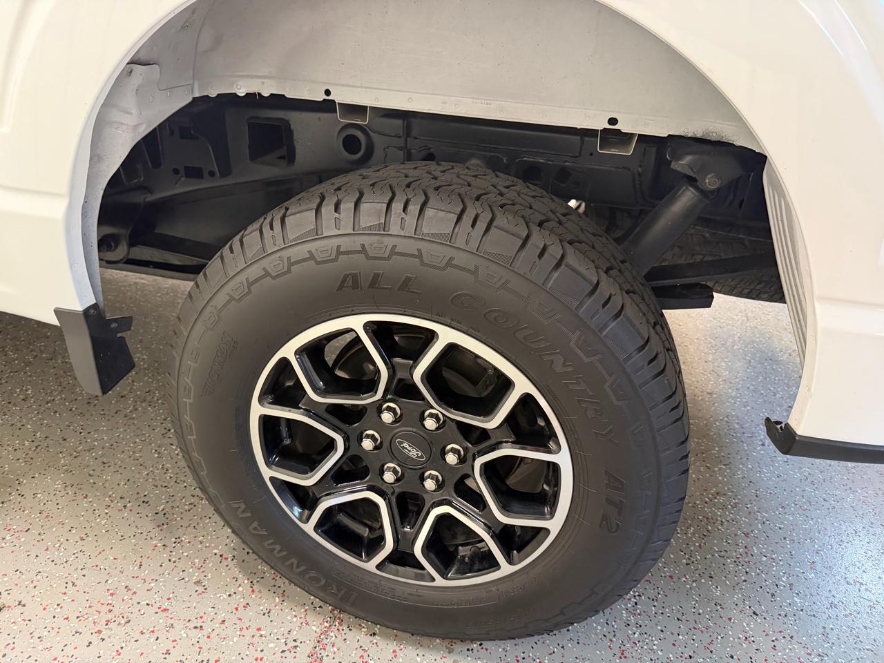 Ford F-150 4WD SuperCrew 145" XLT 2021