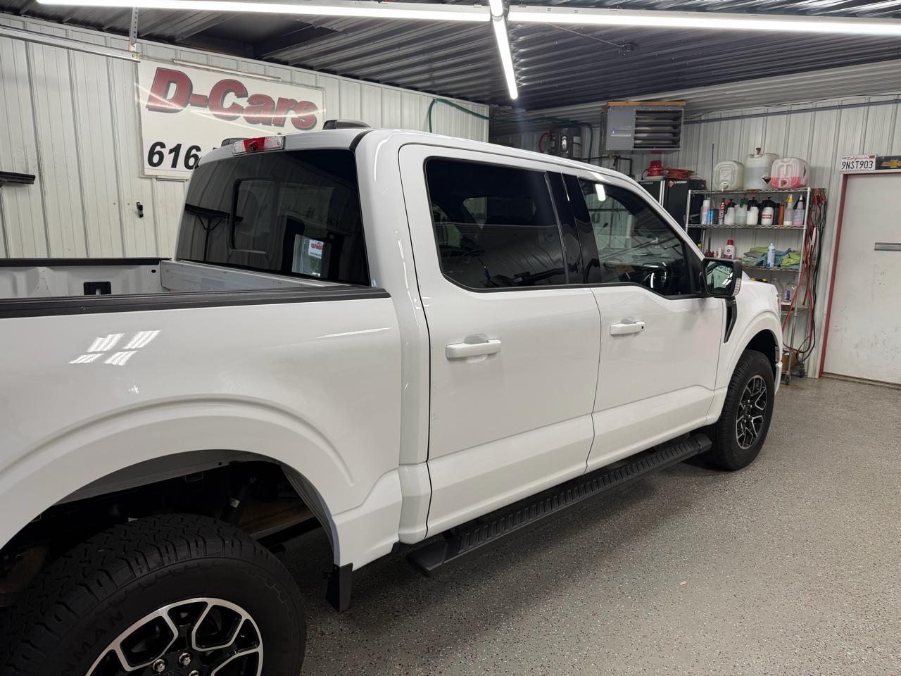 Ford F-150 4WD SuperCrew 145" XLT 2021