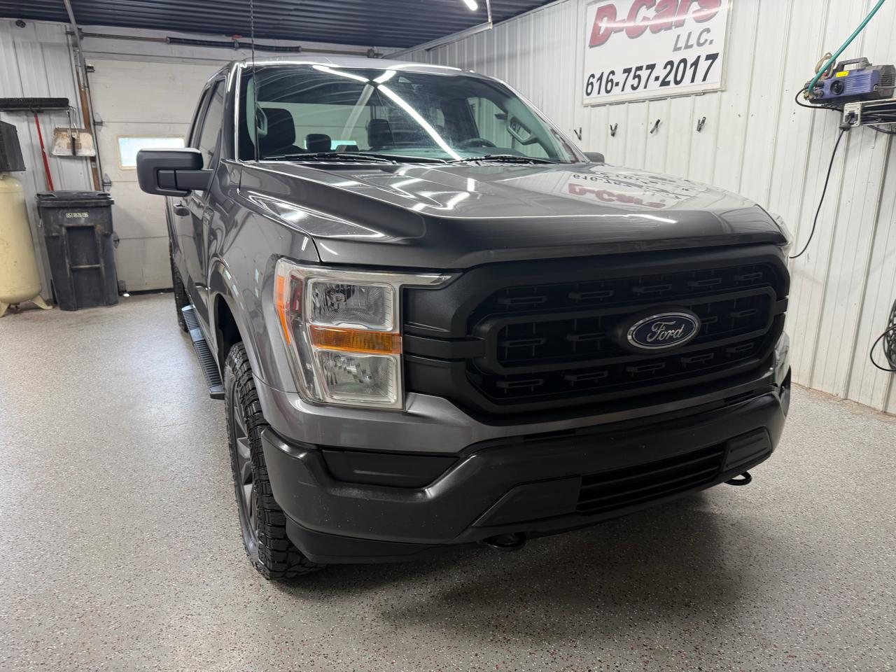 Ford F-150 4WD SuperCab 145" STX 2022