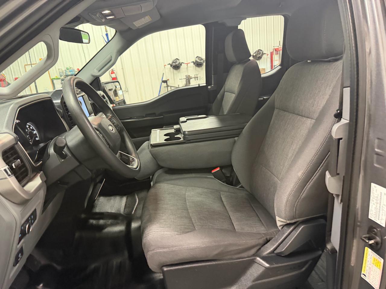Ford F-150 4WD SuperCab 145" STX 2022