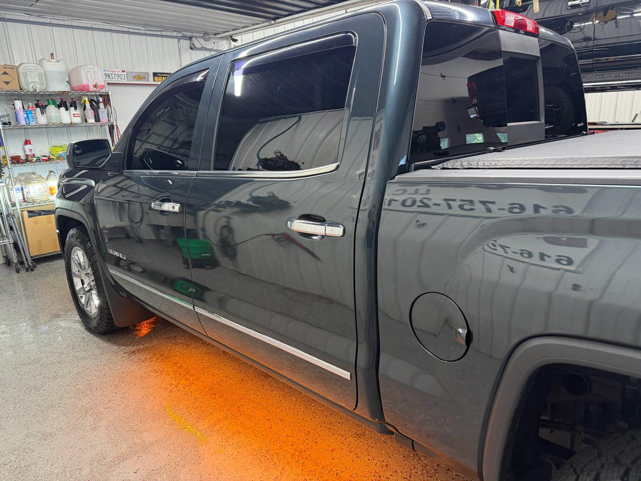 GMC Sierra 1500 Denali Crew Cab Short Box 4WD 2017