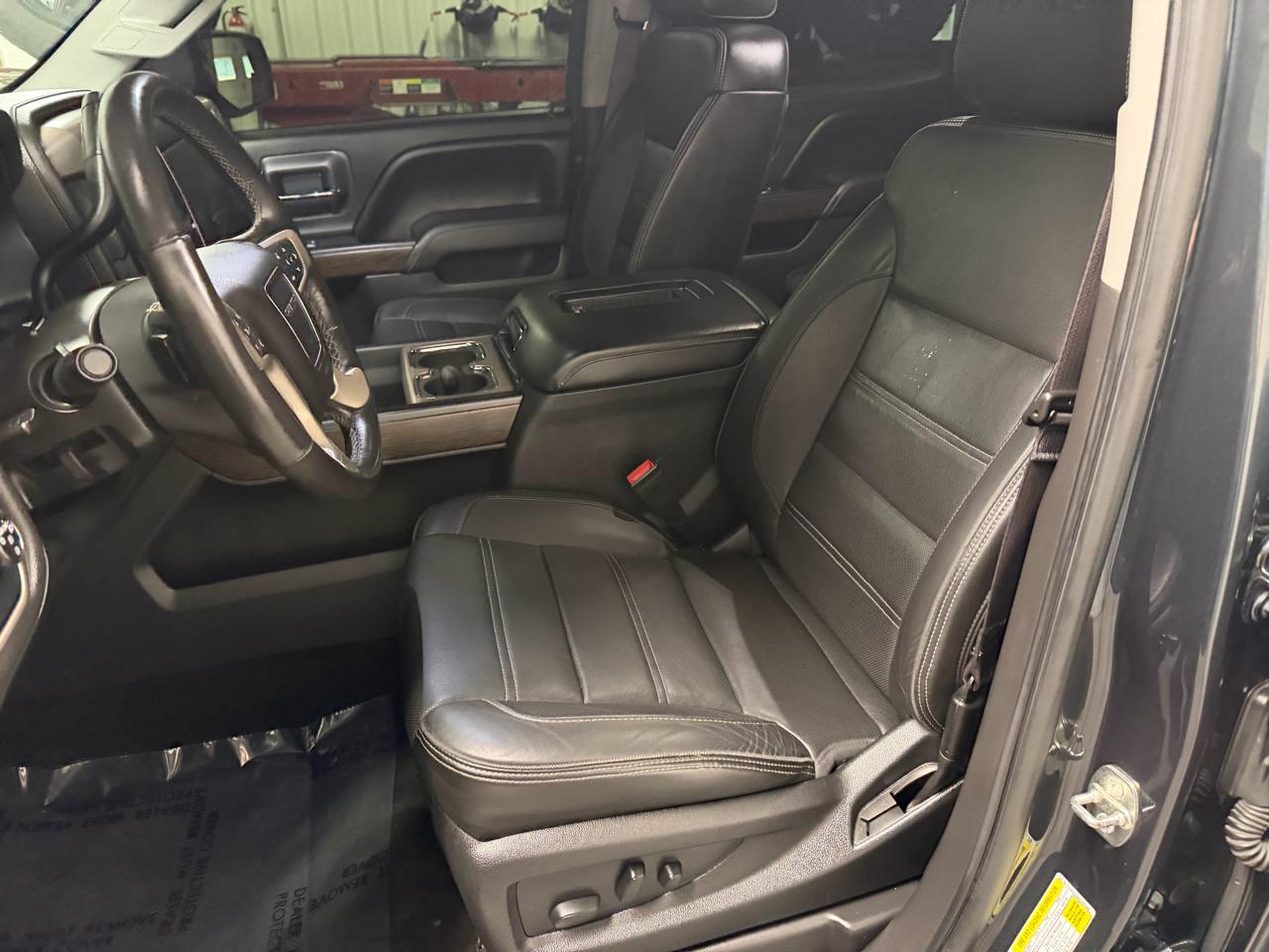 GMC Sierra 1500 Denali Crew Cab Short Box 4WD 2017