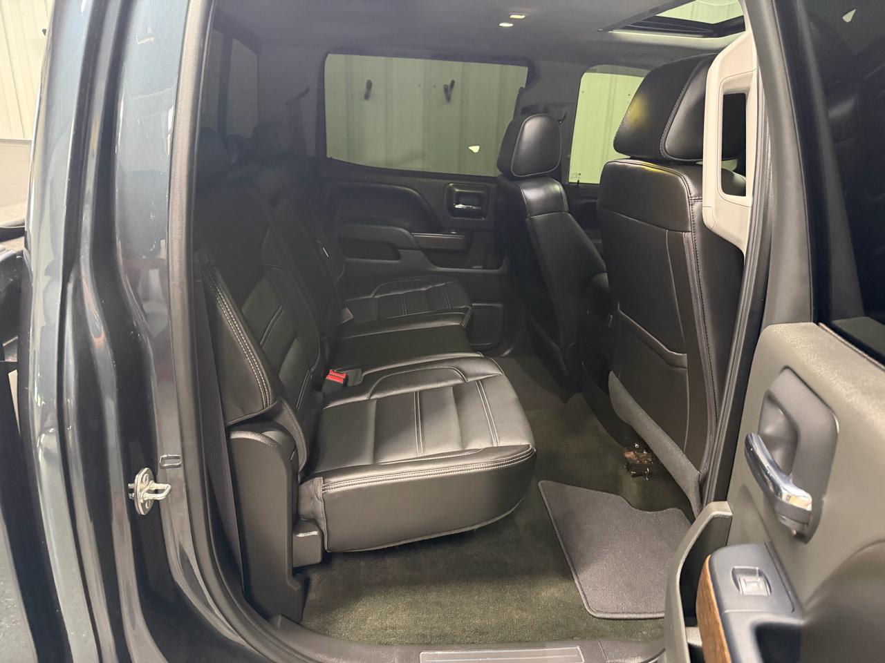 GMC Sierra 1500 Denali Crew Cab Short Box 4WD 2017