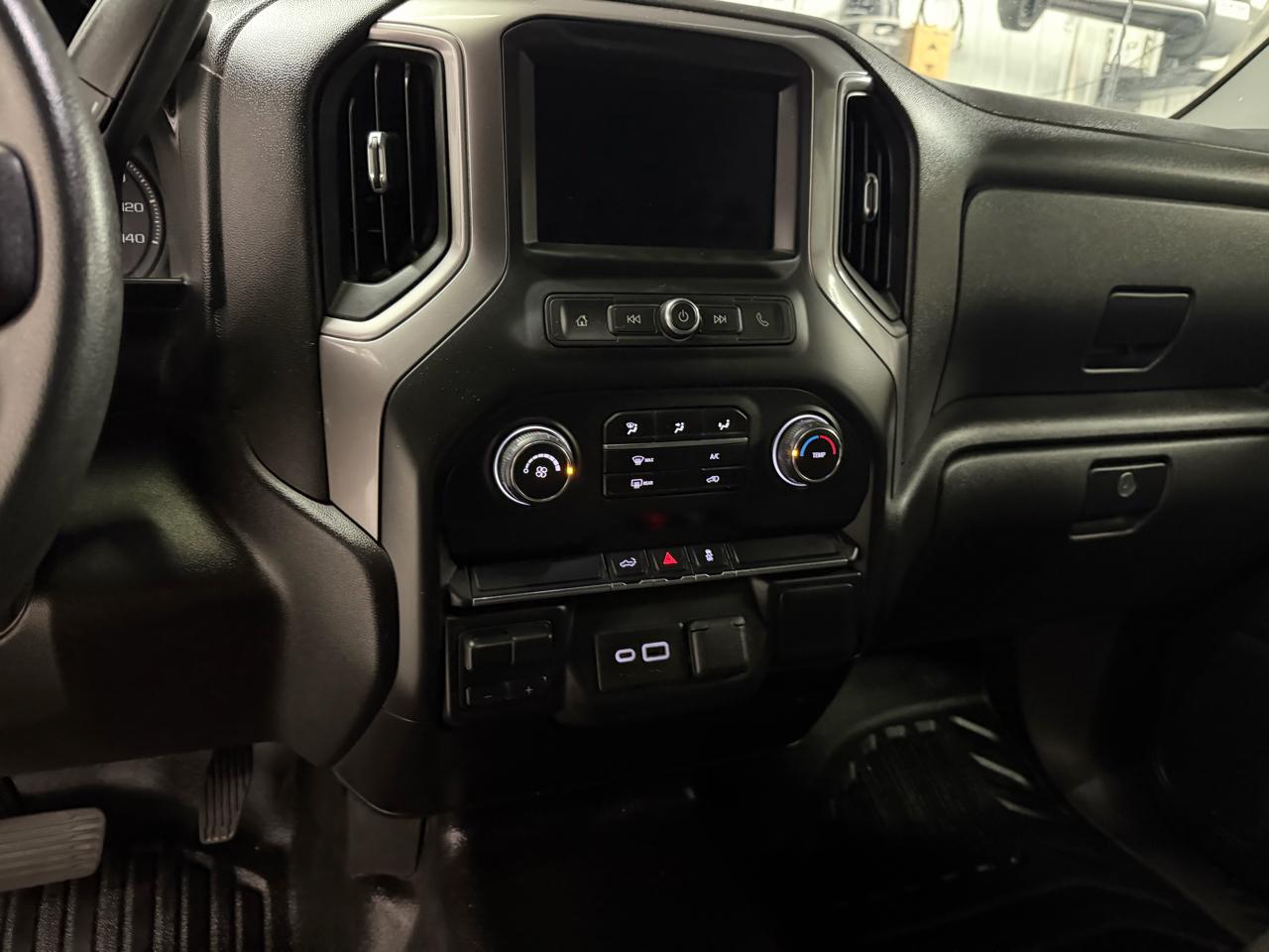 Chevrolet Silverado 3500HD Work Truck 4WD 2021