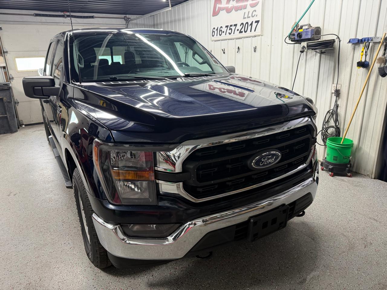 Ford F-150 4WD SuperCrew 157" XLT 2023