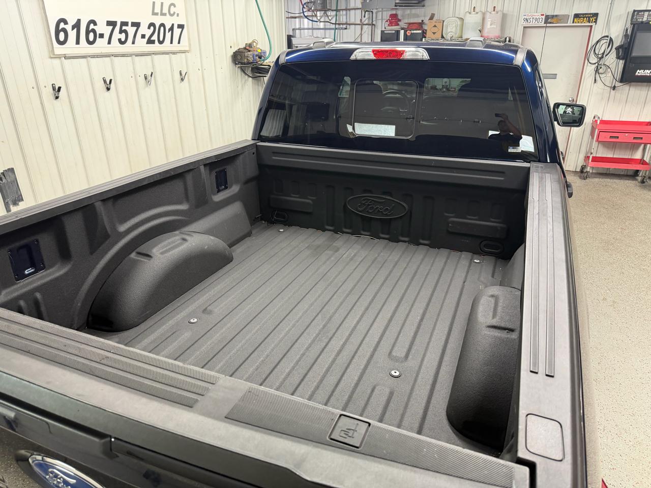 Ford F-150 4WD SuperCrew 157" XLT 2023