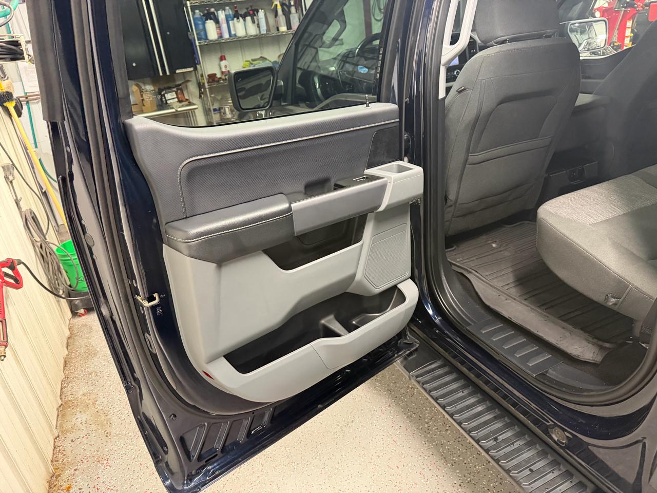 Ford F-150 4WD SuperCrew 157" XLT 2023