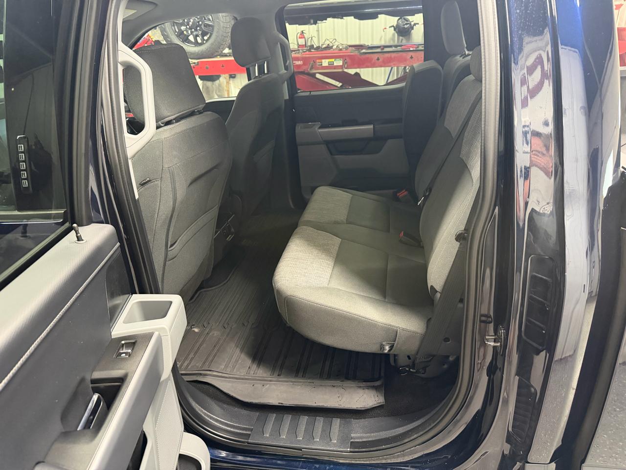 Ford F-150 4WD SuperCrew 157" XLT 2023