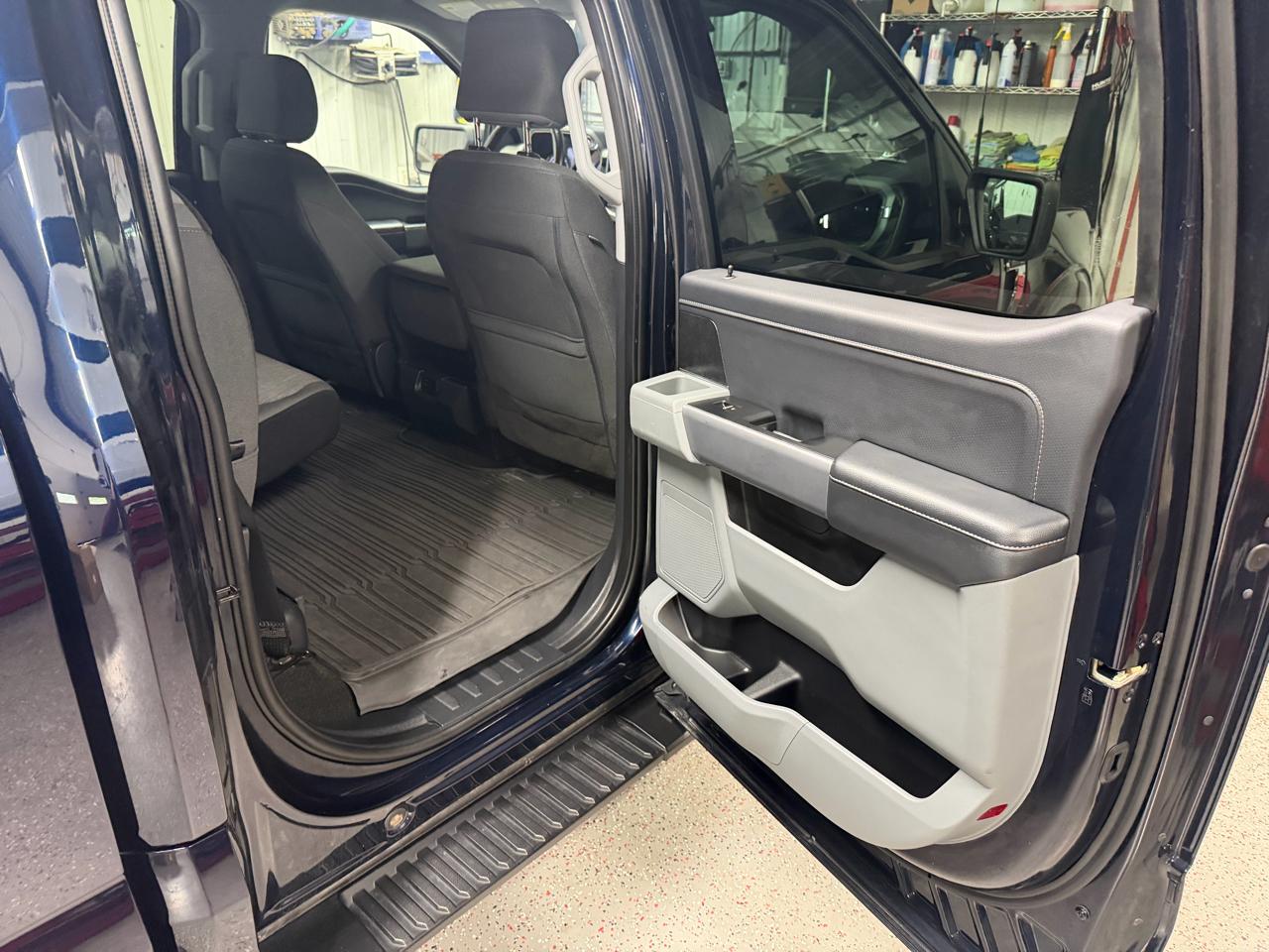 Ford F-150 4WD SuperCrew 157" XLT 2023