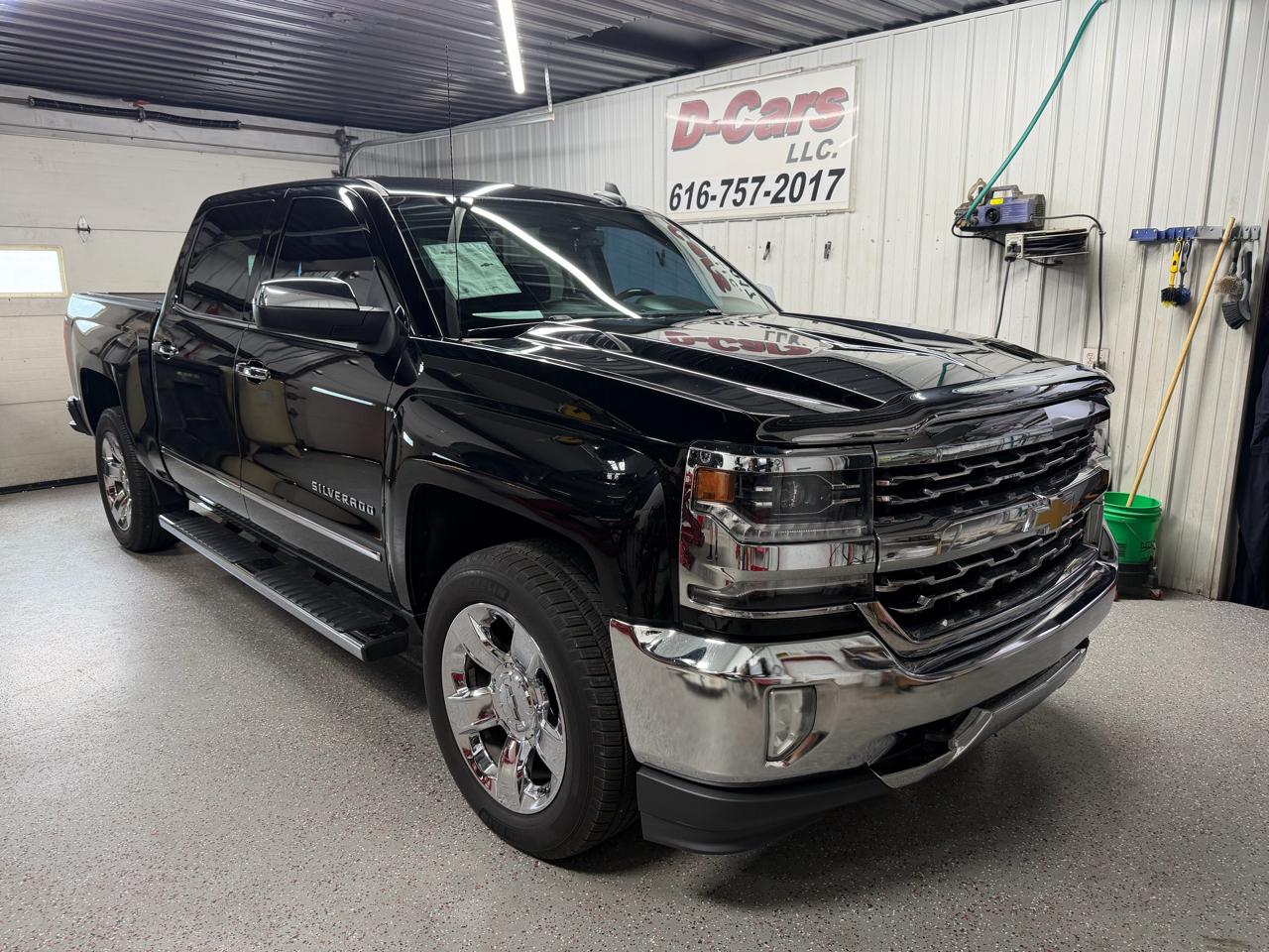 Chevrolet Silverado 1500 4WD Crew Cab 143.5" LTZ 2017