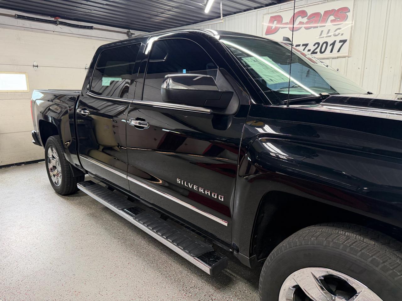 Chevrolet Silverado 1500 4WD Crew Cab 143.5" LTZ 2017