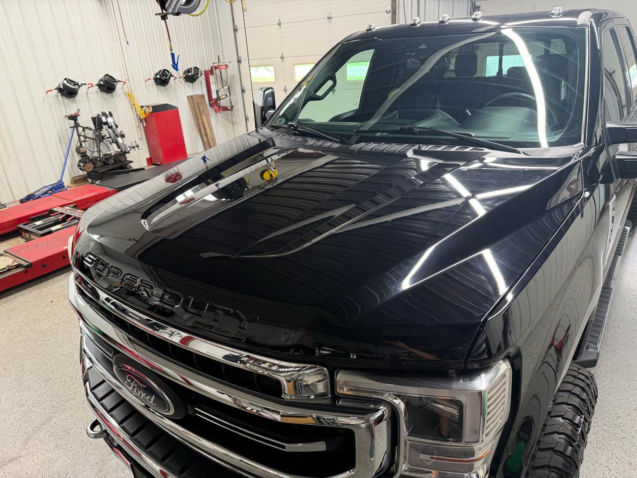 Ford F-350 SD Lariat Crew Cab SWB 4WD 2022