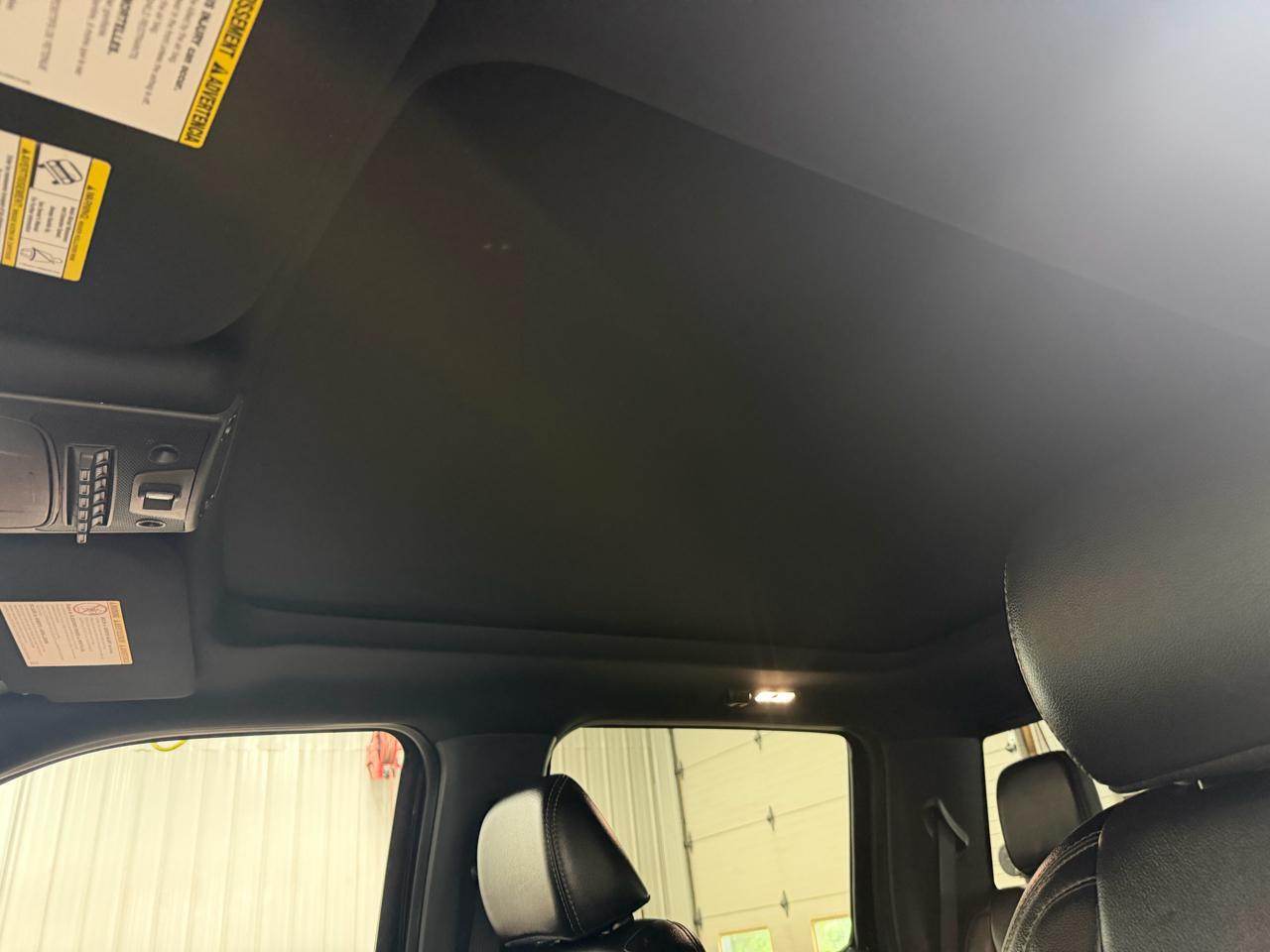 Ford F-350 SD Lariat Crew Cab SWB 4WD 2022