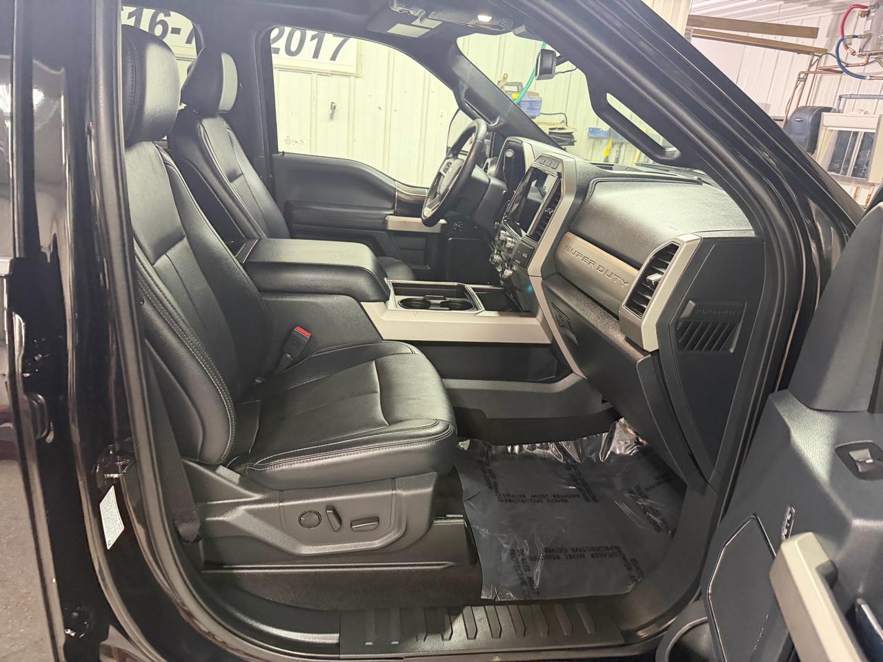 Ford F-350 SD Lariat Crew Cab SWB 4WD 2022