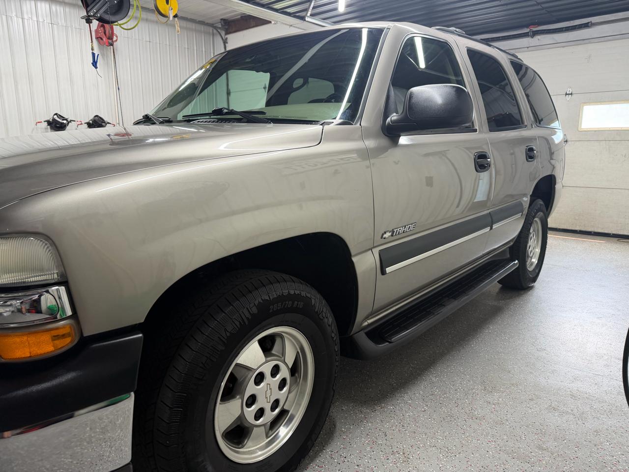 Chevrolet Tahoe 4WD 2002