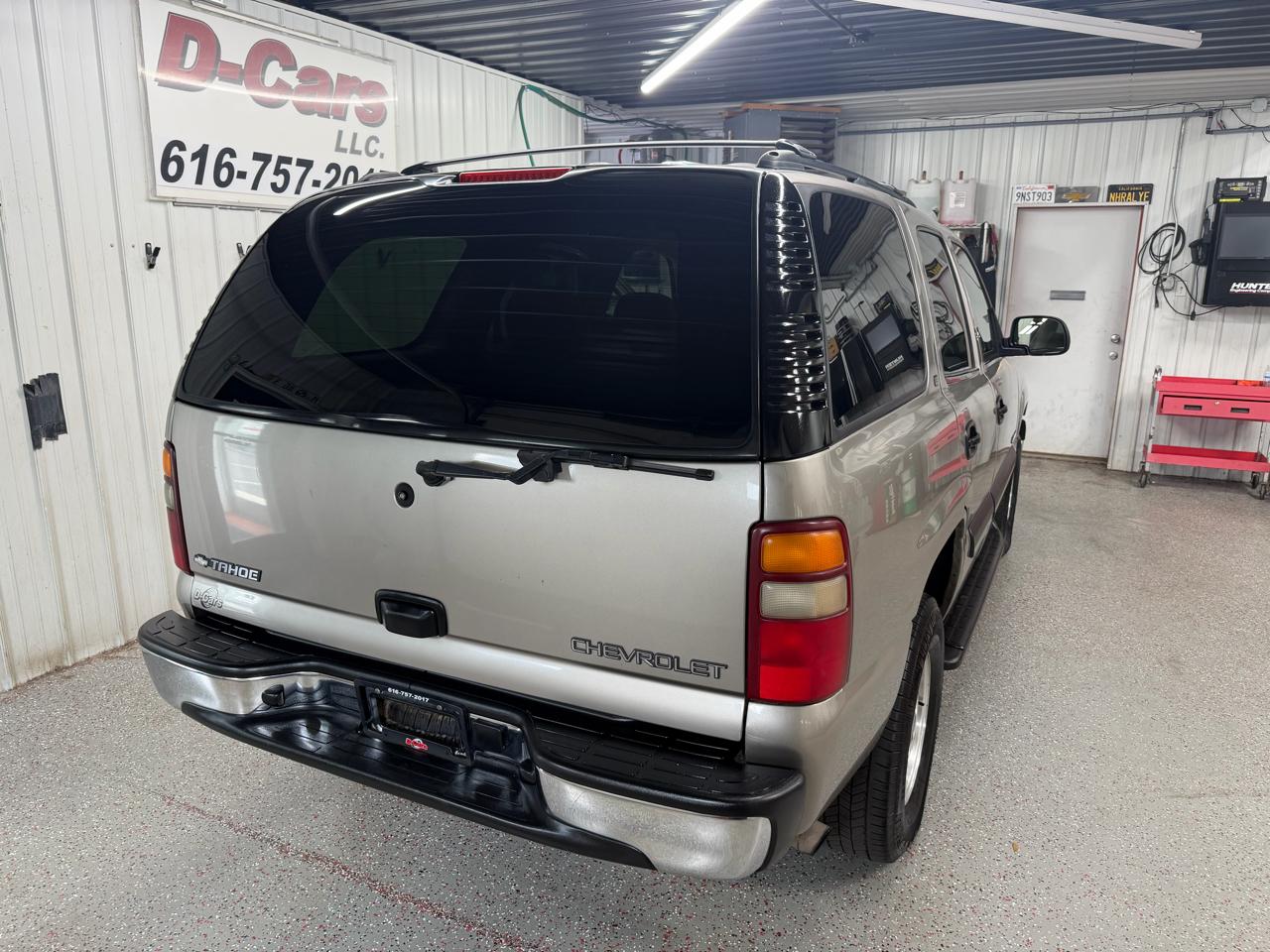 Chevrolet Tahoe 4WD 2002