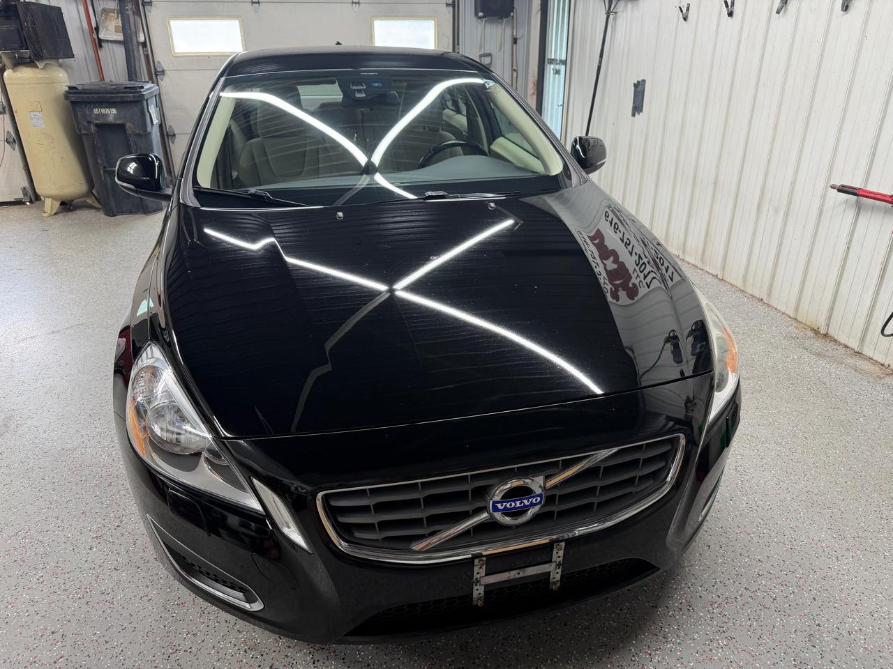 Volvo S60 T5 2012
