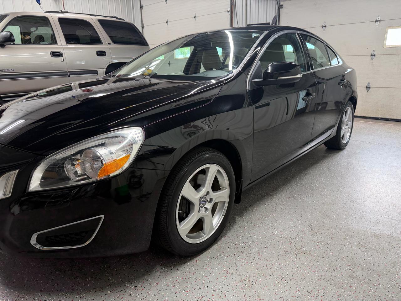 Volvo S60 T5 2012