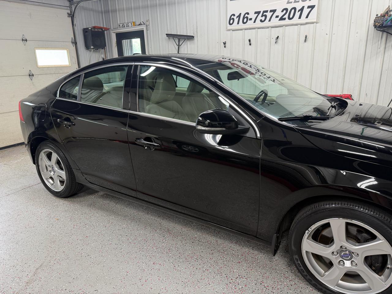 Volvo S60 T5 2012