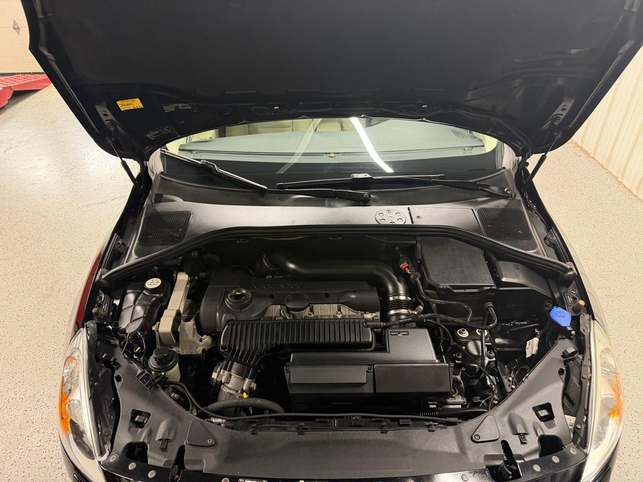 Volvo S60 T5 2012