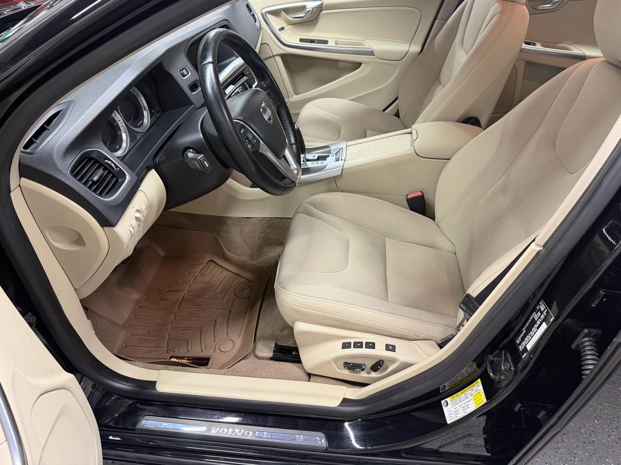 Volvo S60 T5 2012