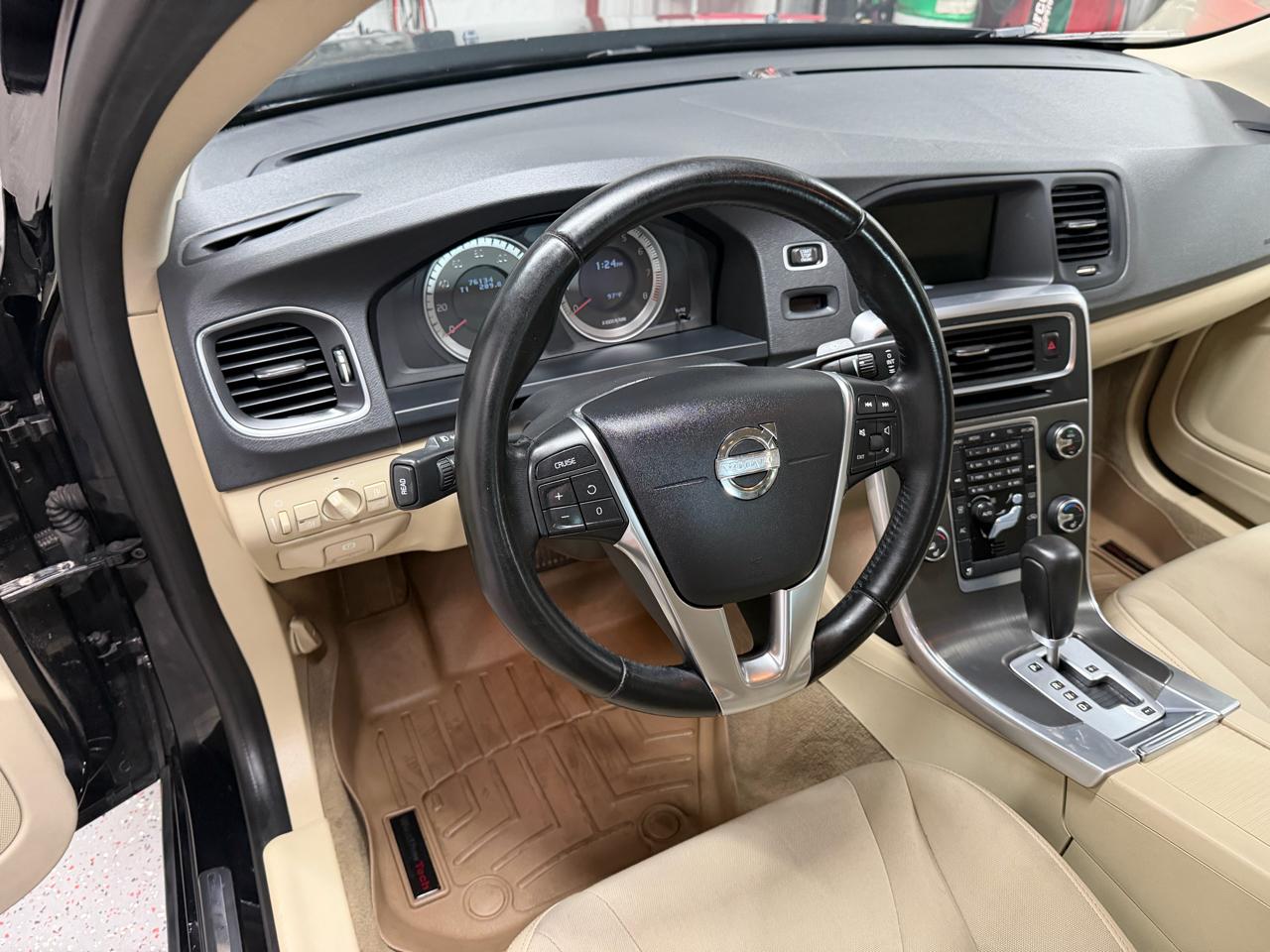 Volvo S60 T5 2012