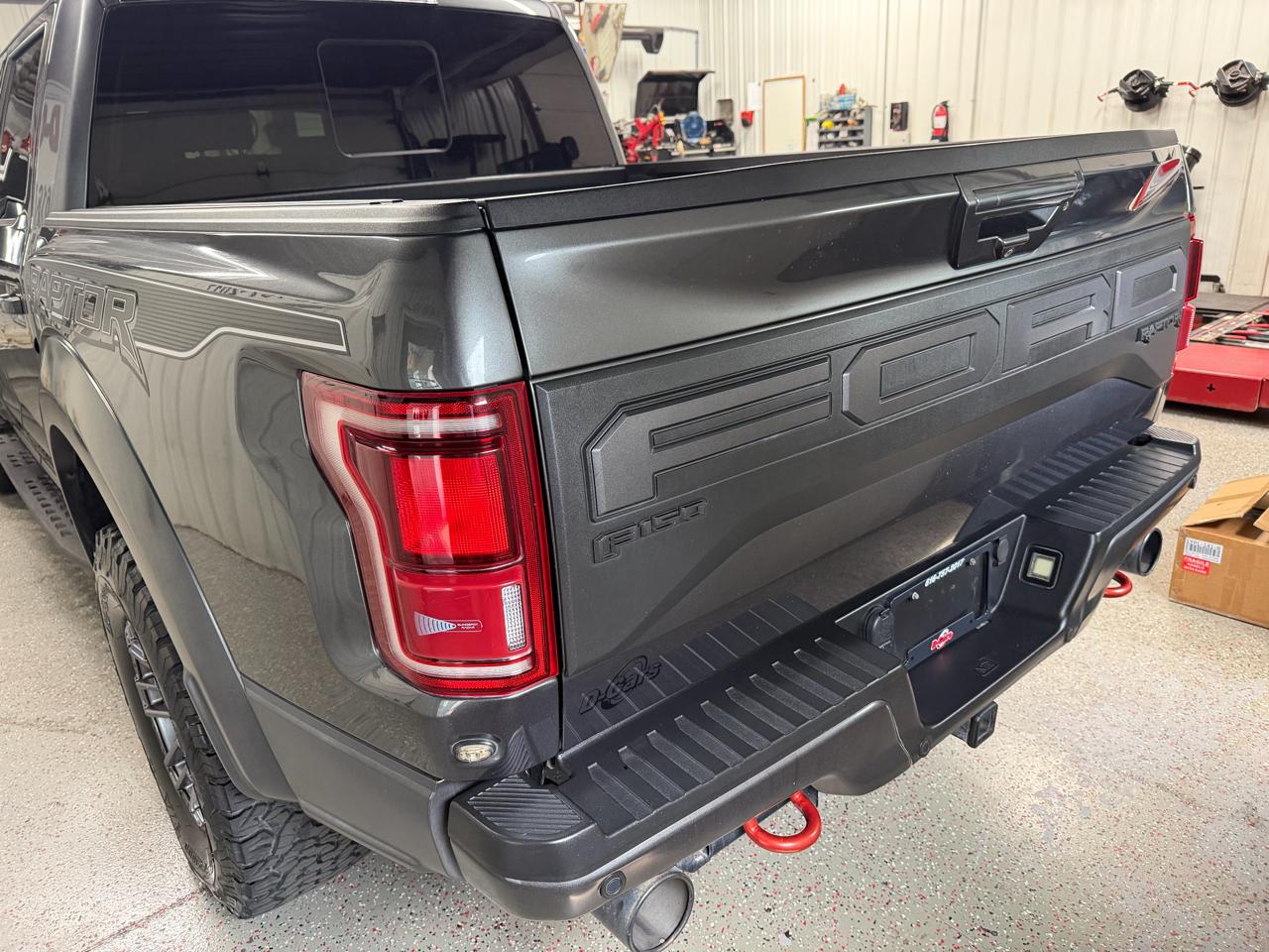 Ford F-150 4WD SuperCrew 145" SVT Raptor 2019