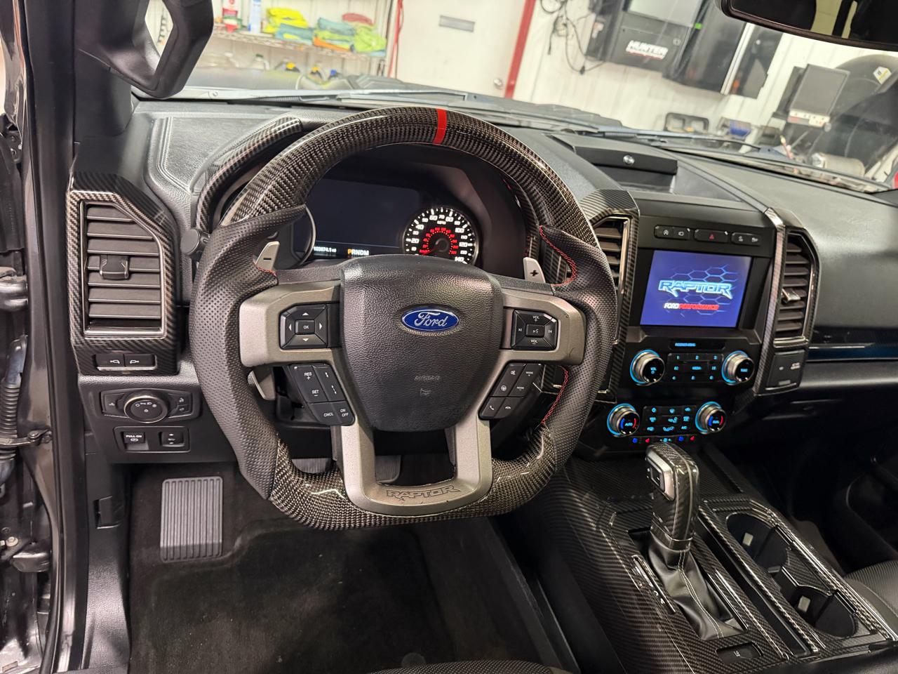 Ford F-150 4WD SuperCrew 145" SVT Raptor 2019